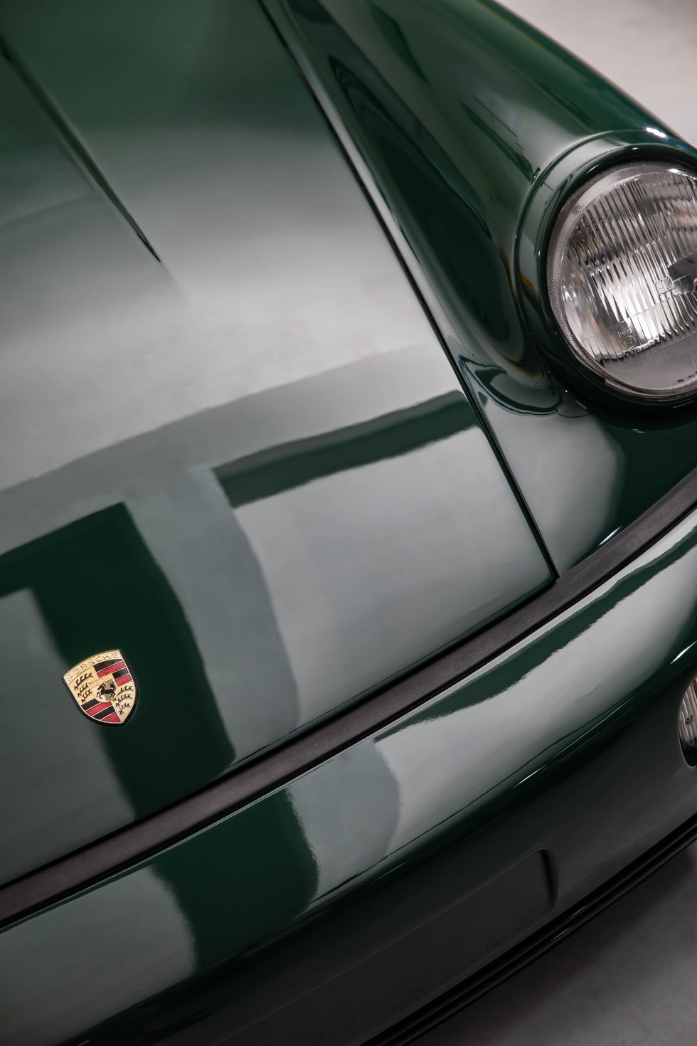 Porsche 911 Dark Green 56.JPG