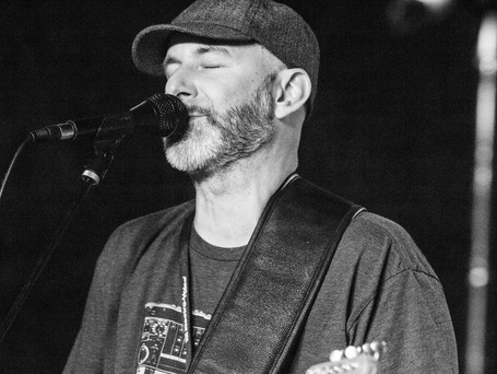Jeremy performing