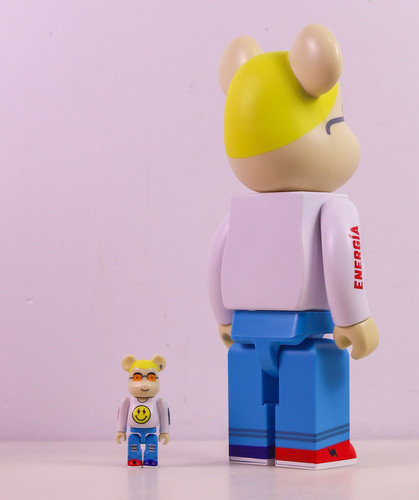 MEDICOM TOY - J.Balvin Neon Dreamz 8&quot;Super レア即完品 s-l400.jpg