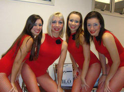 561117_416596001735980_1639542985_n_416596001735980