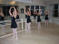 260058_416583615070552_635552185_n_416583615070552