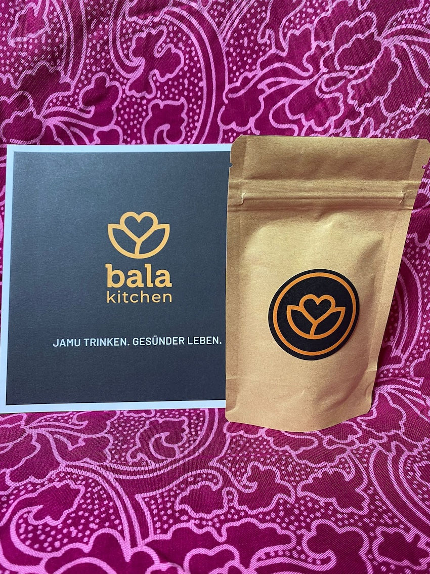 Miniaturbild: Bliss Box -THE ORIGINAL- Alle Lieblingsprodukte in einem Probier-Paket