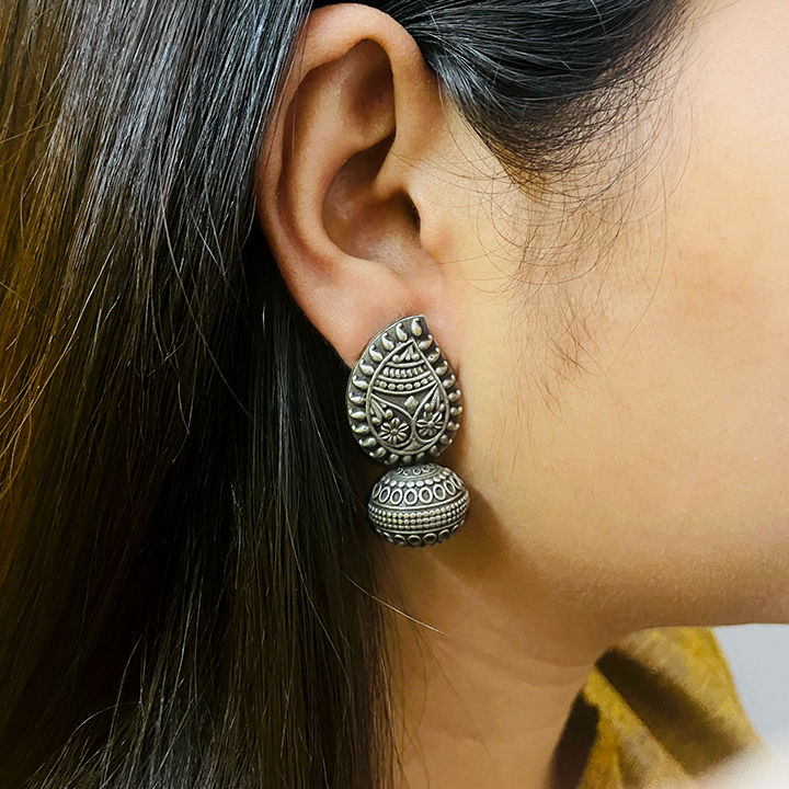 Thumbnail: Aarna Black Polish & Oxidised Earring Set