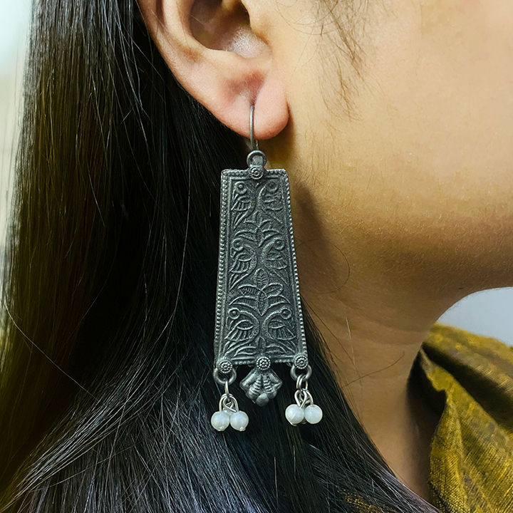 Thumbnail: Aarna Black Polish & Oxidised Earring Set