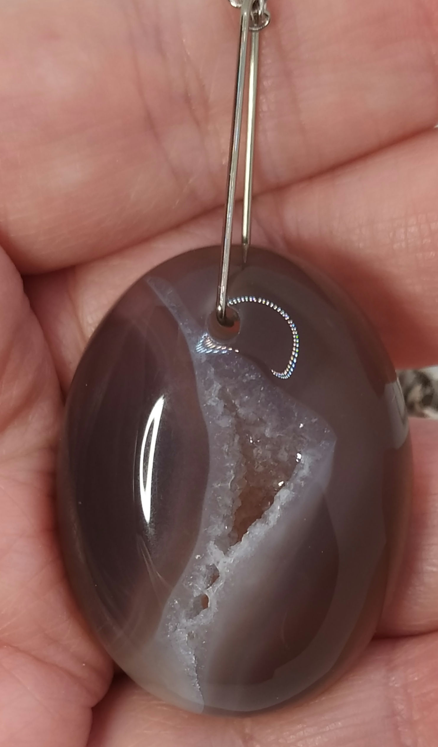 Collier agate druse