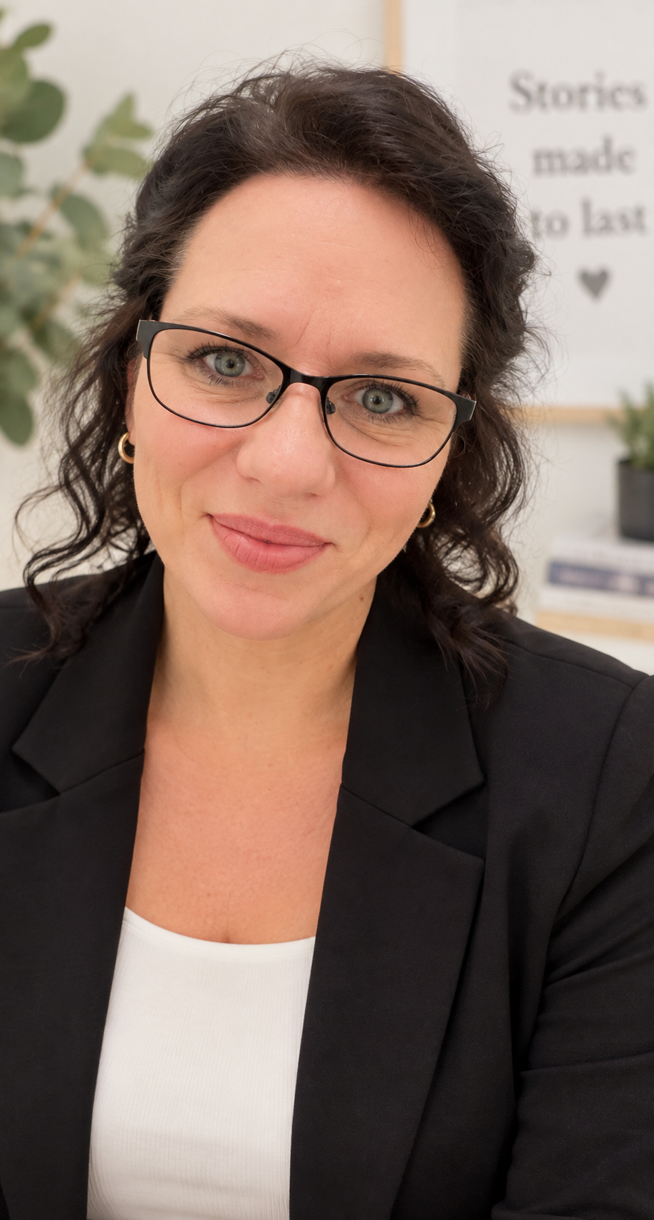 Mel - Director