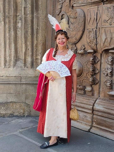 Curious Strolls Bath. Tour Guides Bath. Jane Austen Tours and Historic Tours
