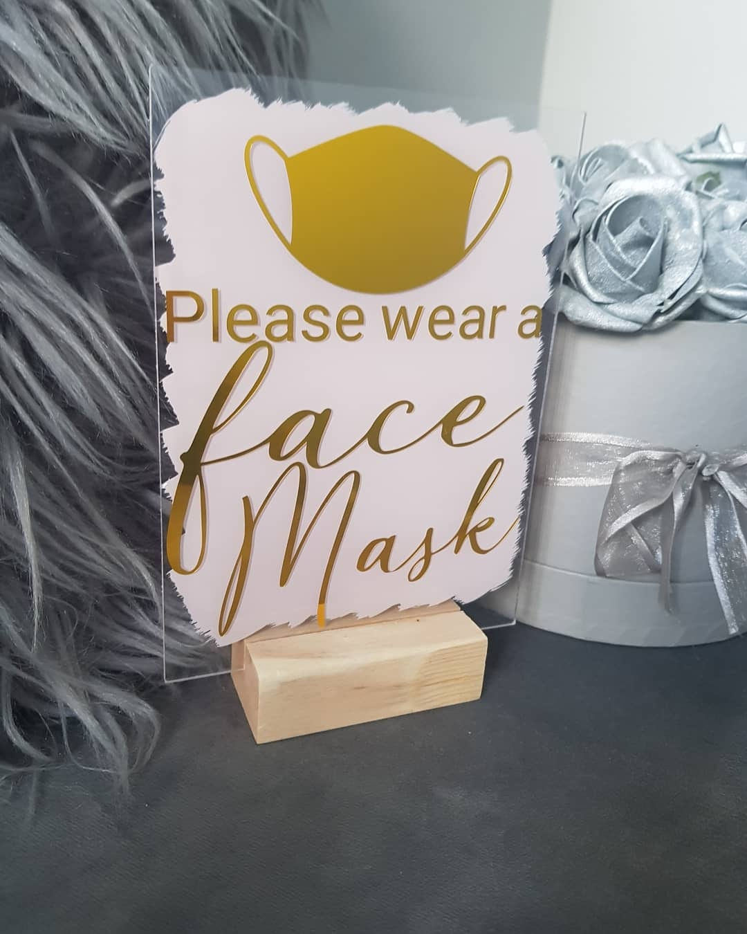 Facemask sign 