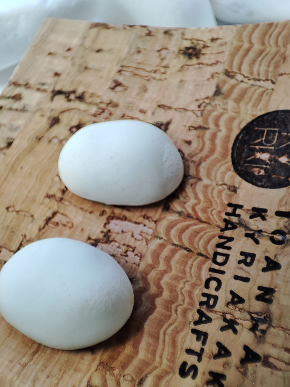 Thumbnail: Ceramic Earrings White "Pebbles"