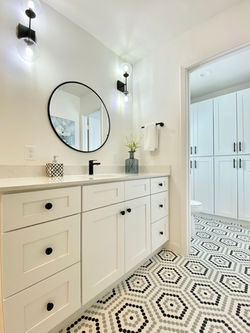 Hill Meadow Bathroom