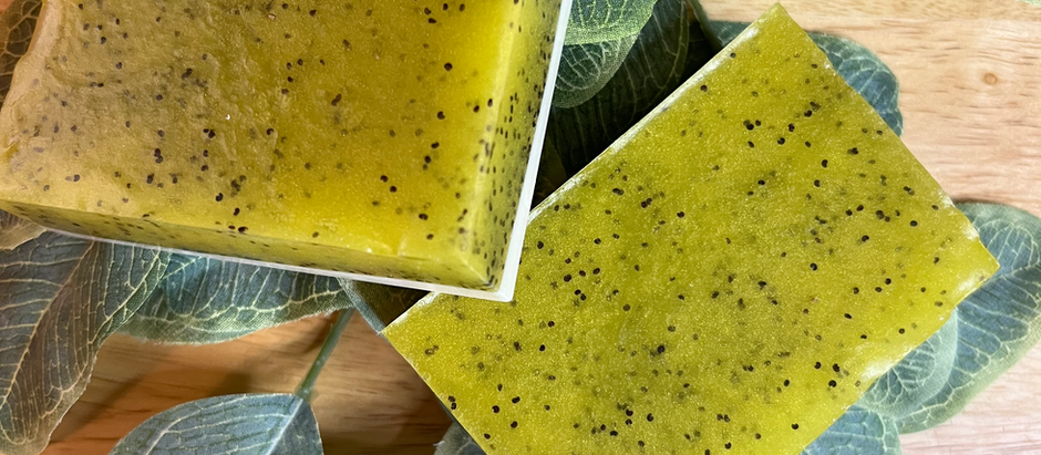 How To Make A Lemon Poppyseed Soap