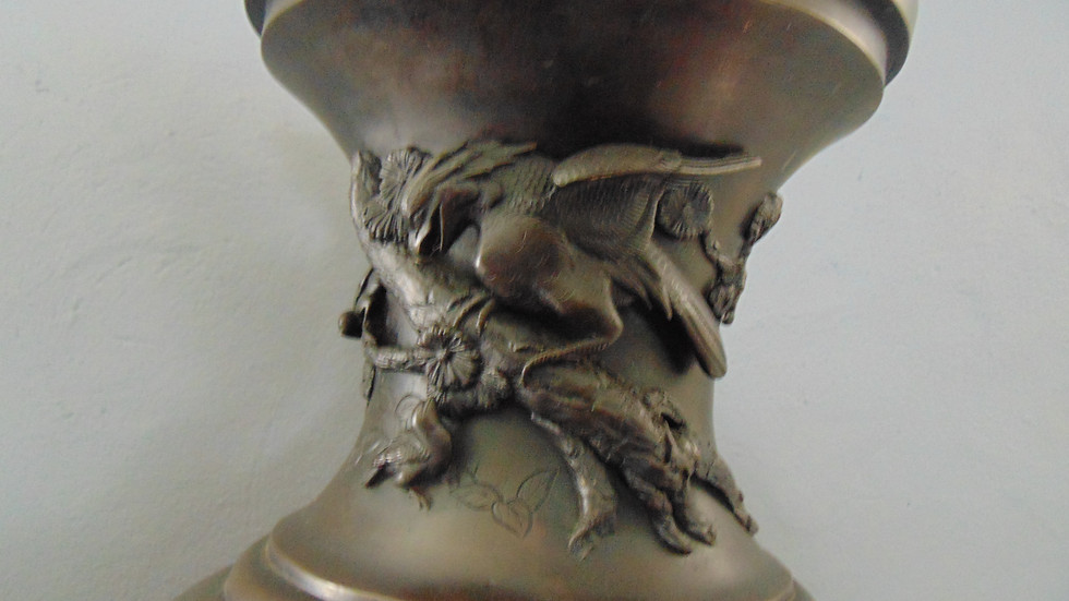 Thumbnail: Japanese bronze vases
