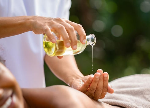 Sommat Thai Massage ​Thai Oil Combination Massage.jpg