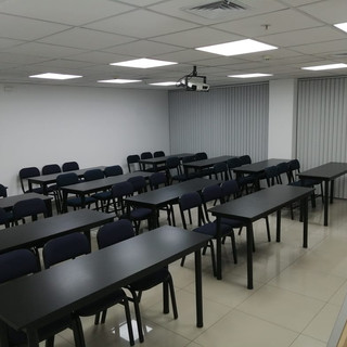 Sala de capacitacion en Arenales