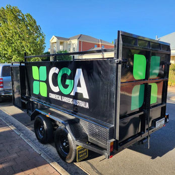 Trailer used for transporting lawnmower