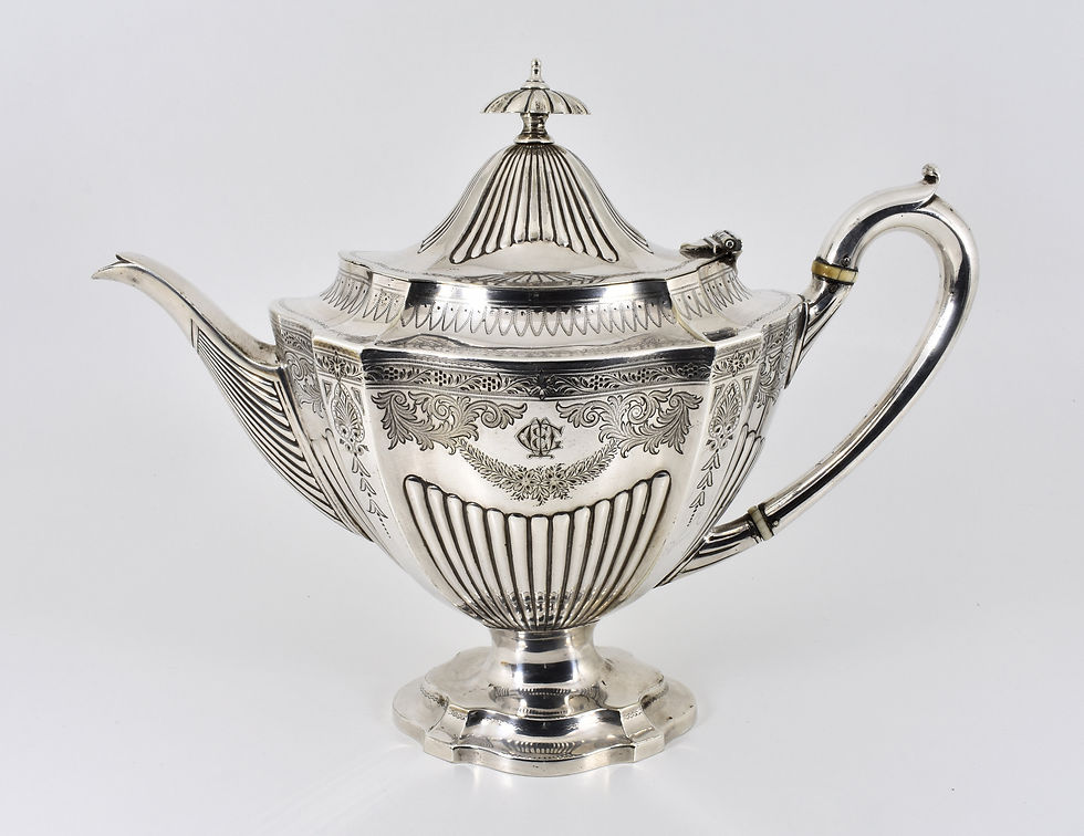 Antique Victorian Silver Plated Teapot (Elkington & Co, 1890)