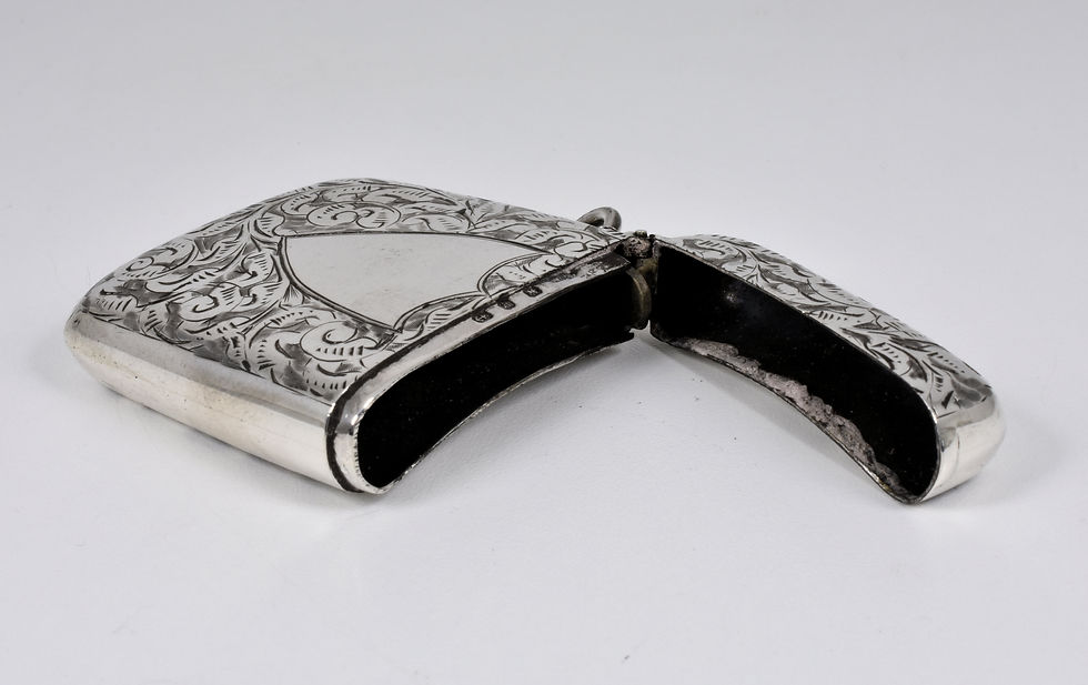 Thumbnail: Antique English Victorian Solid Silver Vesta Case (William Hair Haseler, 1898)