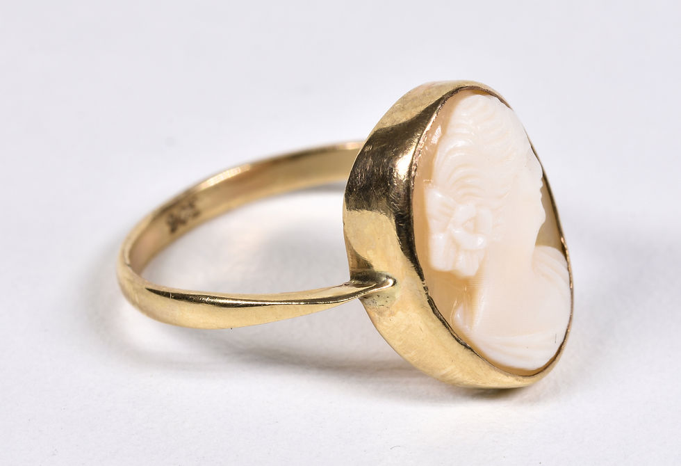 Thumbnail: Antique Victorian 9ct Gold Cameo Ring, c1880