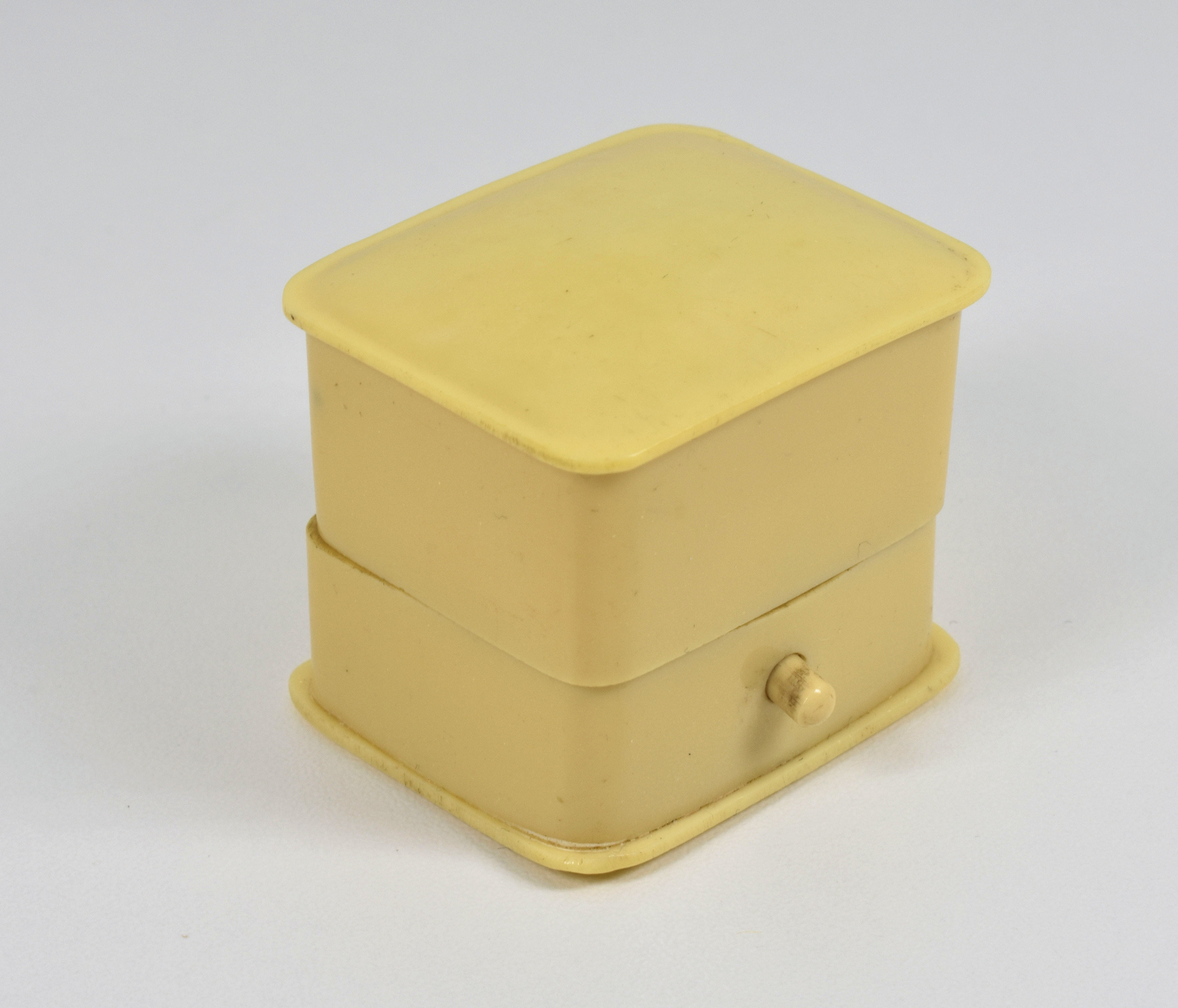 Antique Art Deco Bakelite/Celluloid Ring Box, Glasgow,1930's