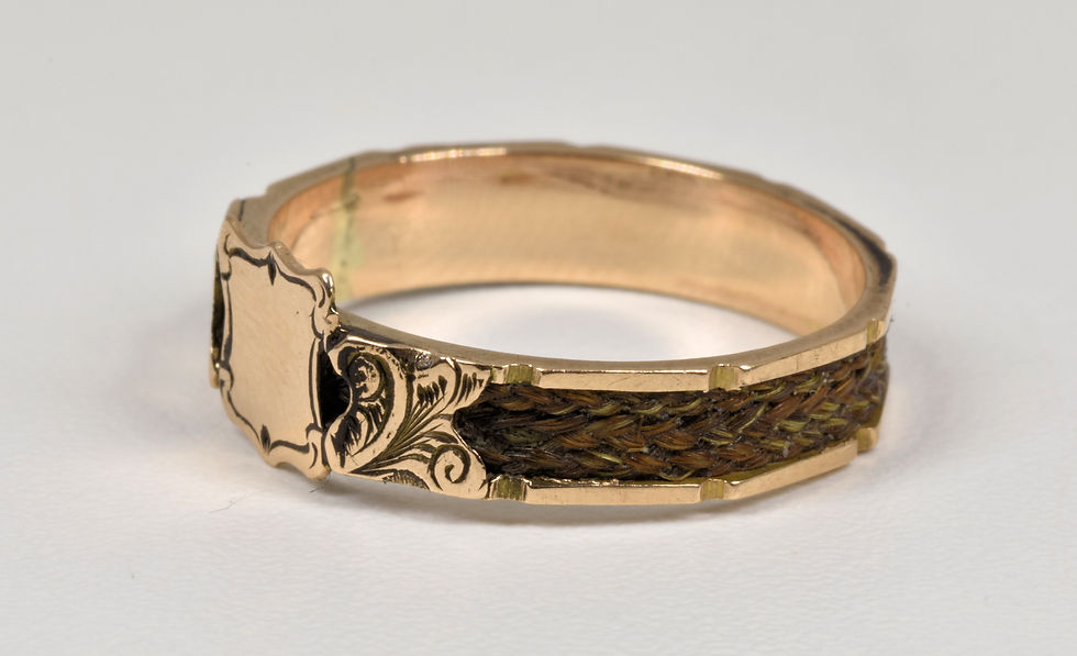 Thumbnail: Antique Victorian 9ct Gold Plaited Hair Mourning Ring, 1874