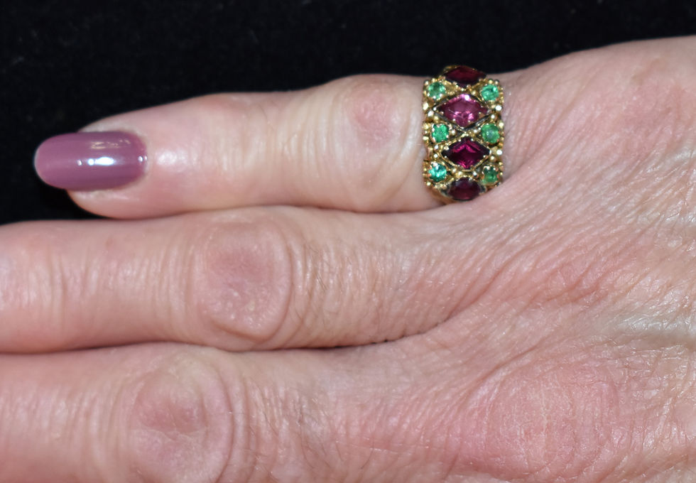 Thumbnail: Antique Early Victorian 18ct Gold Almandine Garnet & Green Paste Ring