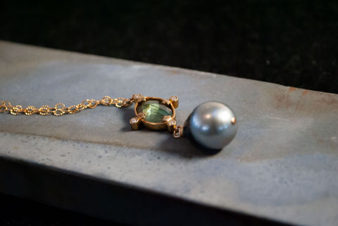 Tahitian Pearl and Labradorite Lariat Necklace