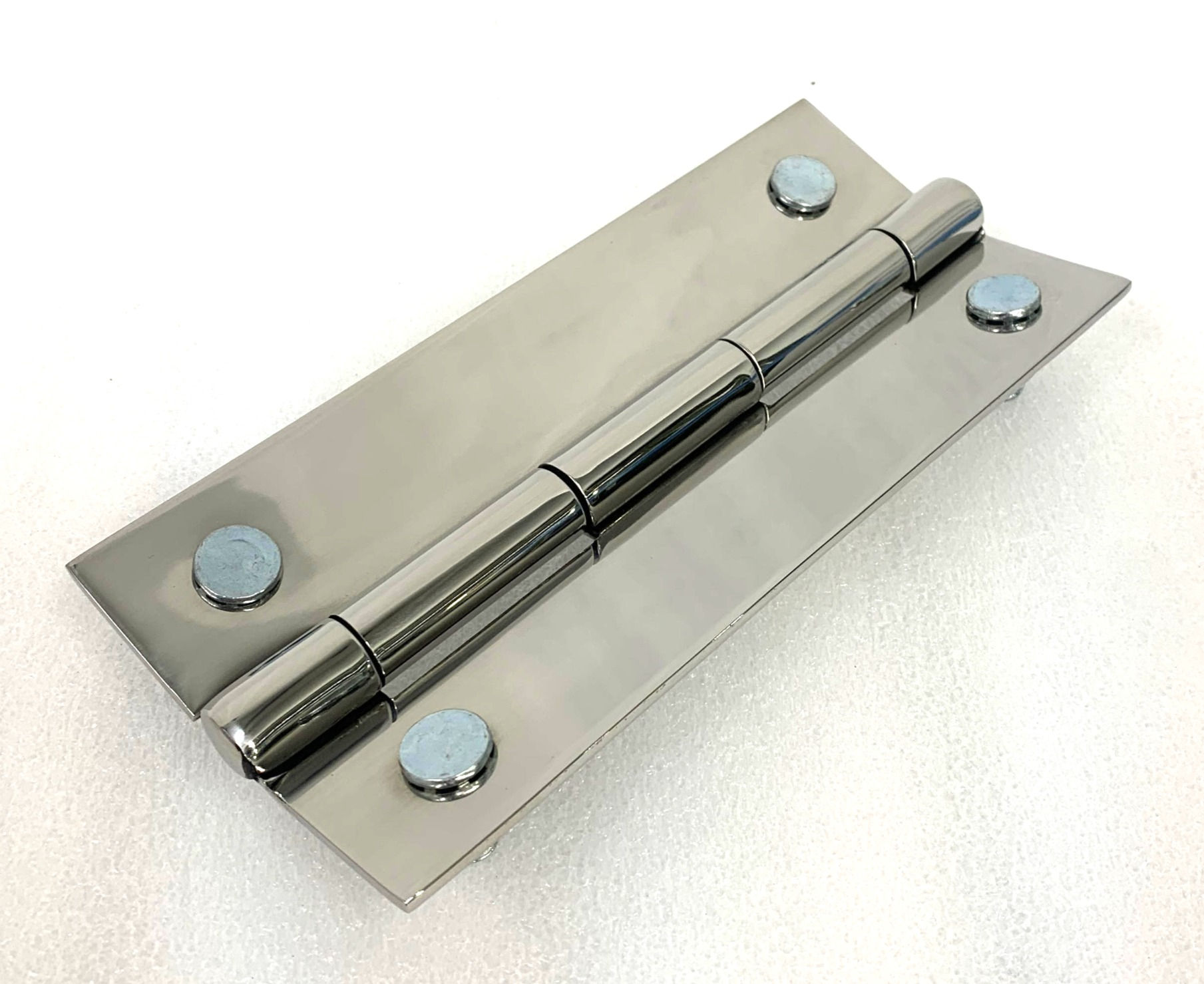 W900L Air Cleaner Hinge