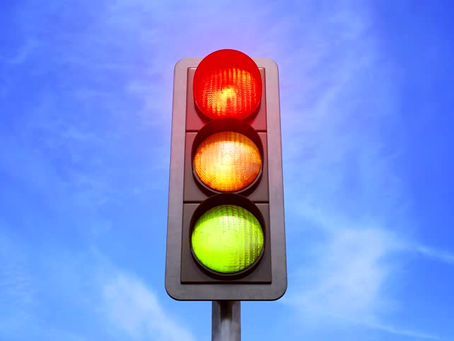 "Red Light, Green Light" - Devo #14