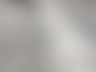 Tapas de cemento en vez de rejillas de hierro en la calle 21 con 7