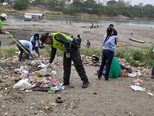 Alcaldía de Montería lideró jornada de limpieza sobre la ribera del rio Sinú