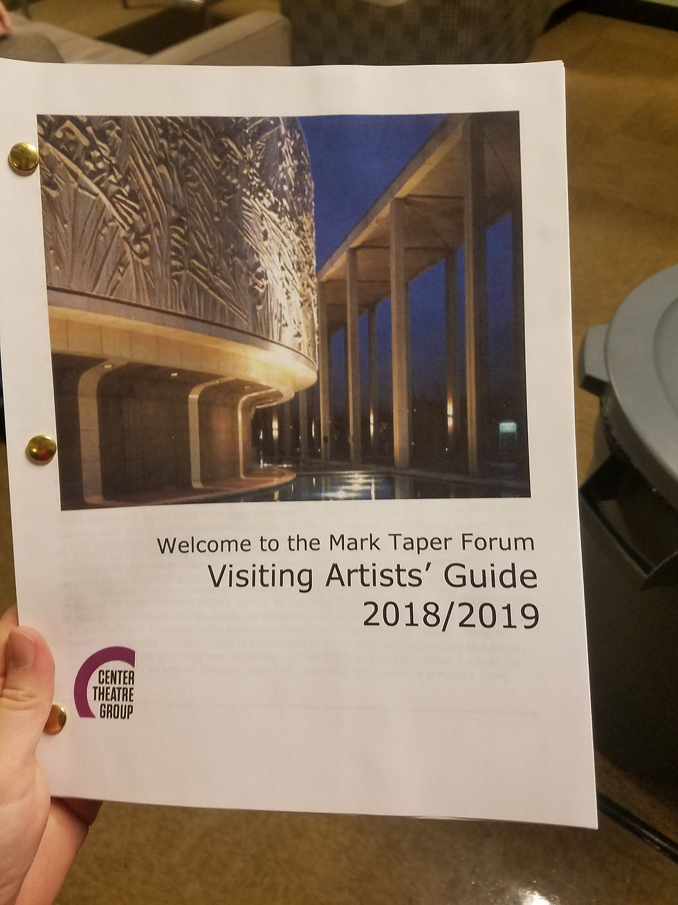 Visiting Artists' Guide - 2018-2019