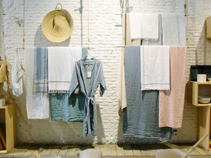 Fast Fashion vs. Slow Fashion in Kids' Clothing: Making the Right Choice