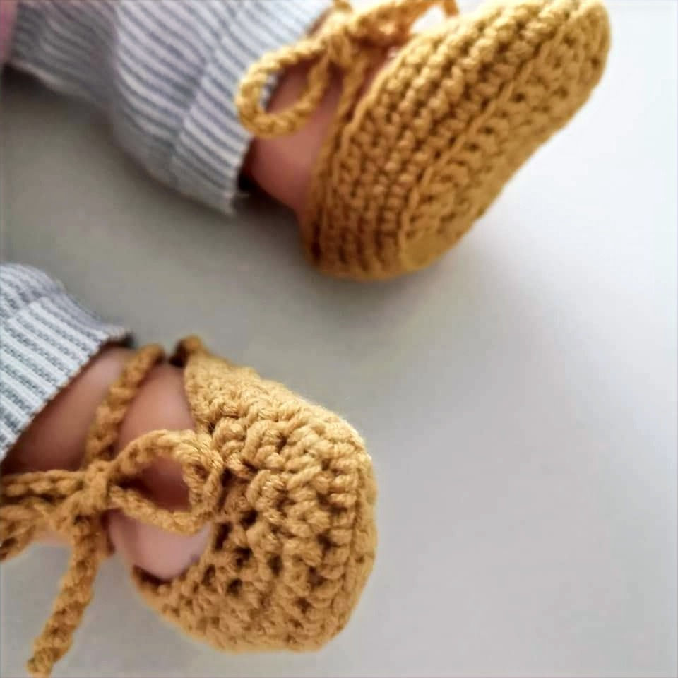Miniature : Chaussons ballerine en crochet pour poupée 34-38cm