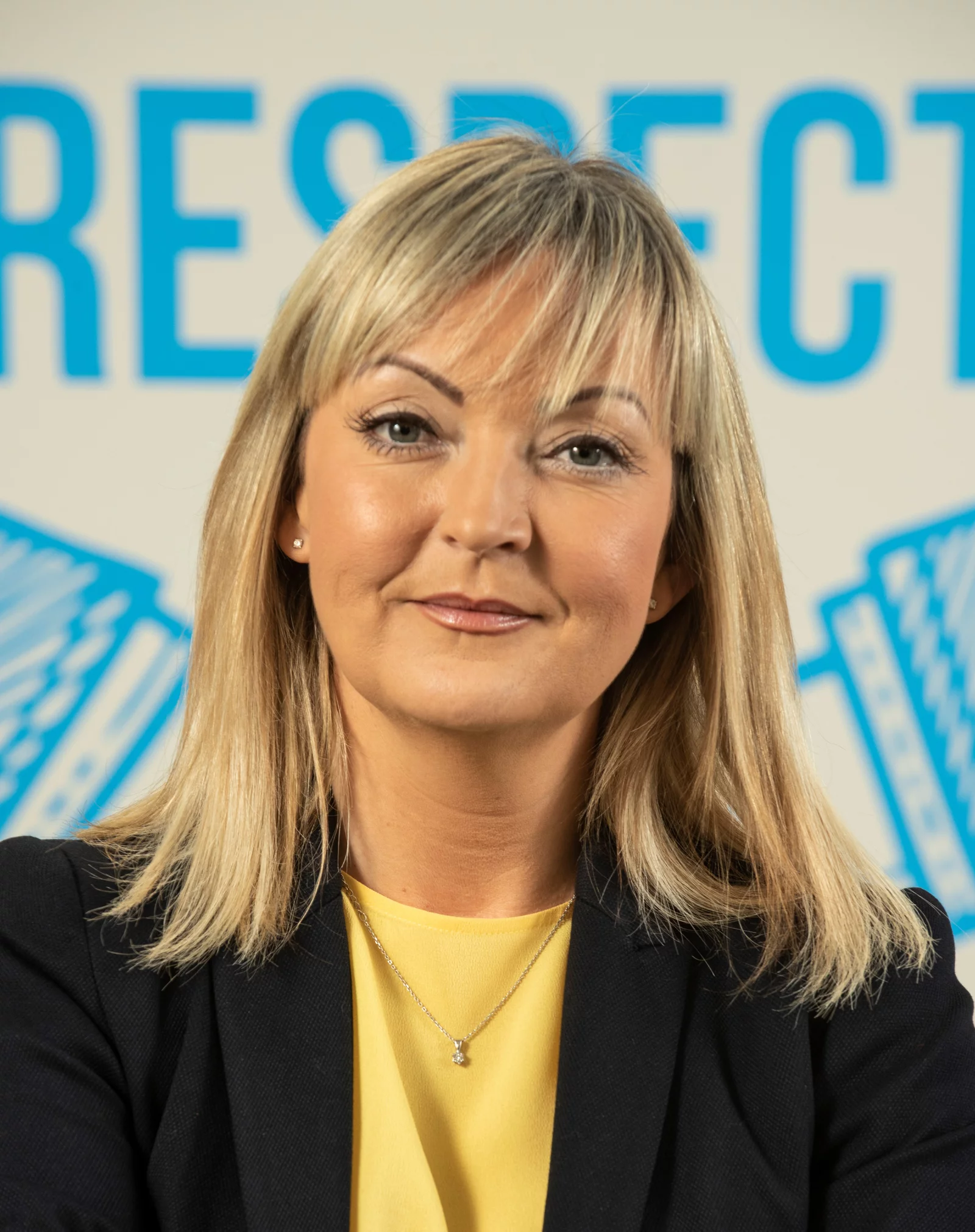 Nikki Mullin