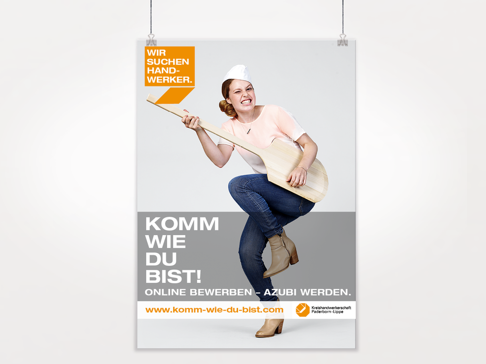 KHOWL_KampagnePlakat_Crone_Image_02.png