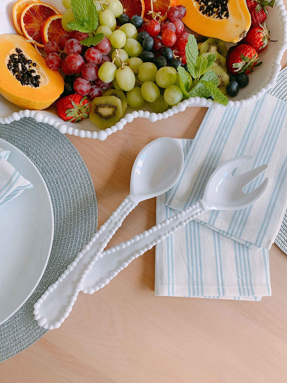 Thumbnail: Pearl Melamine Salad Servers