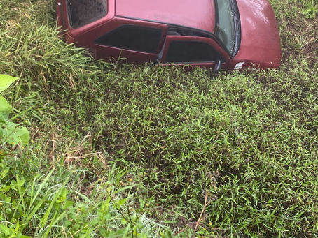 Casal fica ferido após saída de pista na BR-468 em Tiradentes do Sul