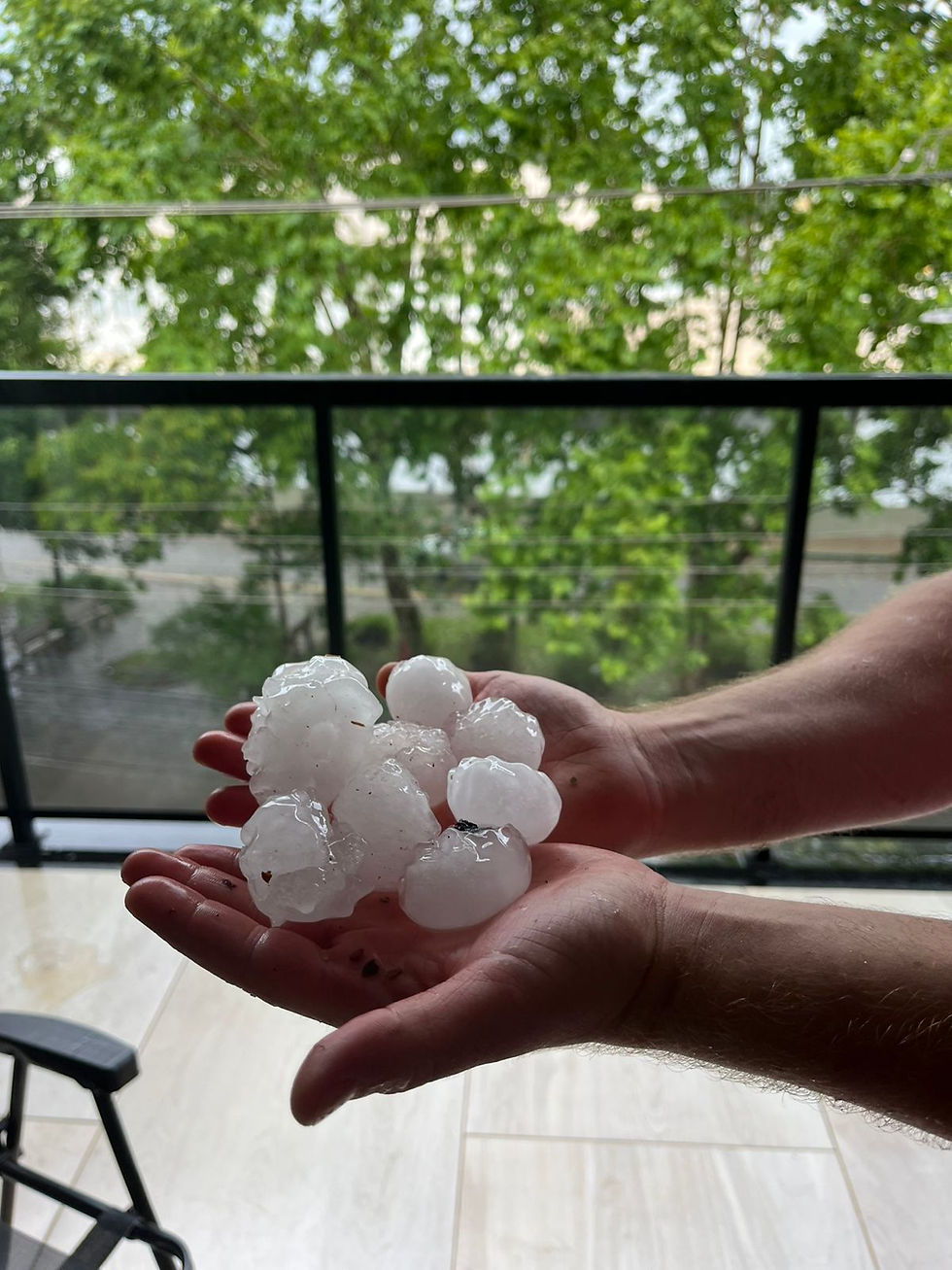 Forte chuva de granizo atingiu Erechim neste domingo
