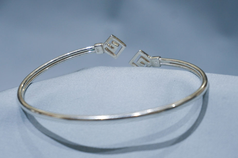 Thumbnail: Greek Key design bracelet 