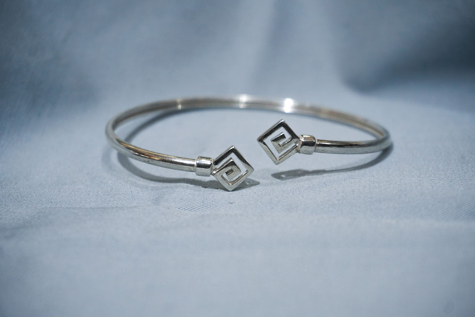 Thumbnail: Greek Key design bracelet 