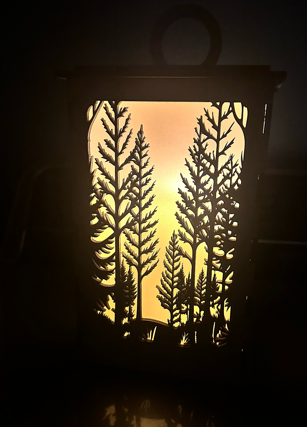 Thumbnail: Wilderness Themed Lantern