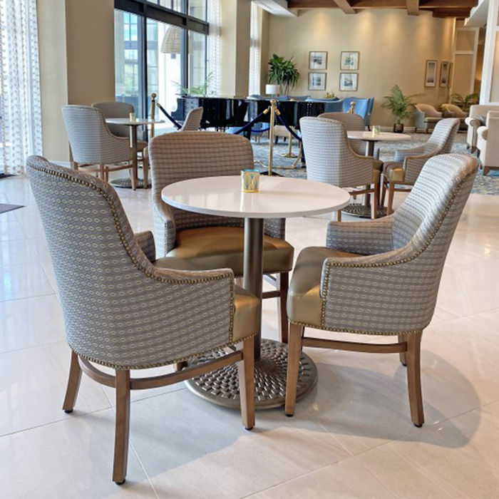 dor-val-rembourrage-montreal-residence-senior-living-mobilier-furnitures-custom-made-sur-m.jpg