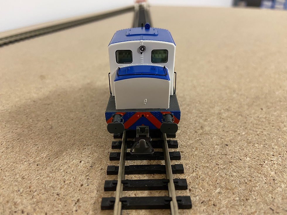 Miniature : REE MB-124