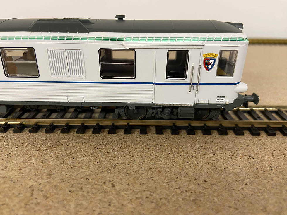 Miniature : JOUEF HJ 2613
