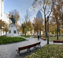 Square Dorchester, Montréal