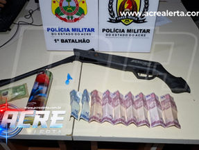 Força Tática prende trio por tráfico, apologia ao crime e porte ilegal de arma após pichações de facção em praça de Rio Branco