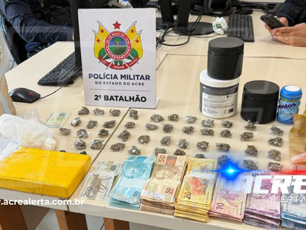 Ação da Força Tática resulta na prisão de mulher com drogas e dinheiro no Segundo Distrito de Rio Branco