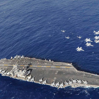 Porta aviões nuclear dos EUA - USS Nimitz chega ao Rio em meio a tensões para megaoperação.