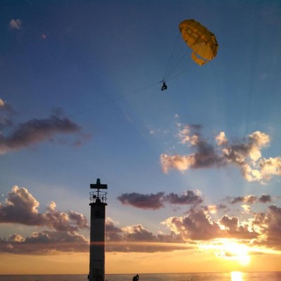 Grand Bend Parasail
