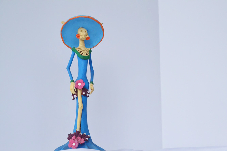 Thumbnail: Catrina-Ms. Sylvia